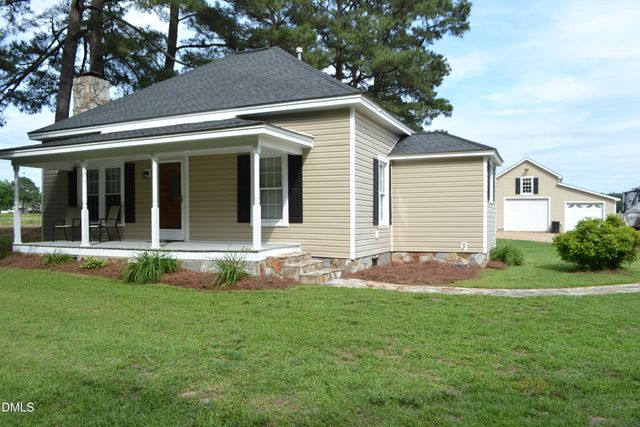1066 Nc 27 E, Lillington, NC 27546