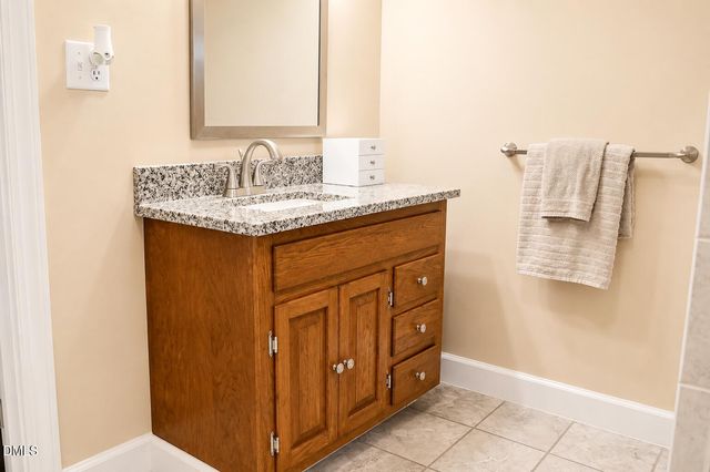 1066 Nc 27 E, Lillington, NC 27546