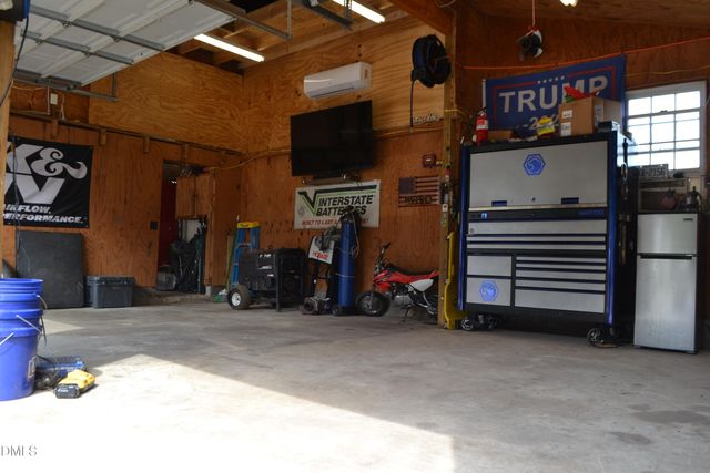 1066 Nc 27 E, Lillington, NC 27546