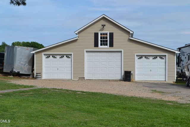 1066 Nc 27 E, Lillington, NC 27546