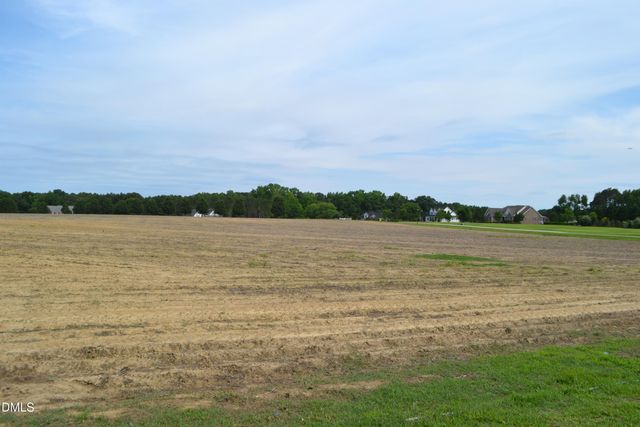 1066 Nc 27 E, Lillington, NC 27546