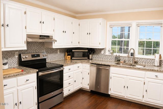 1066 Nc 27 E, Lillington, NC 27546