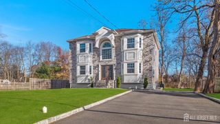 1515 Sherwood Boulevard, North Brunswick, NJ 08902