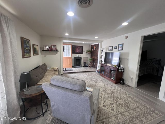 428 Patton Heights Circle, Jamestown, TN 38556