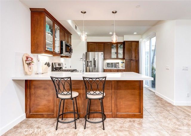 15220 Cambridge, Tustin, CA 92782