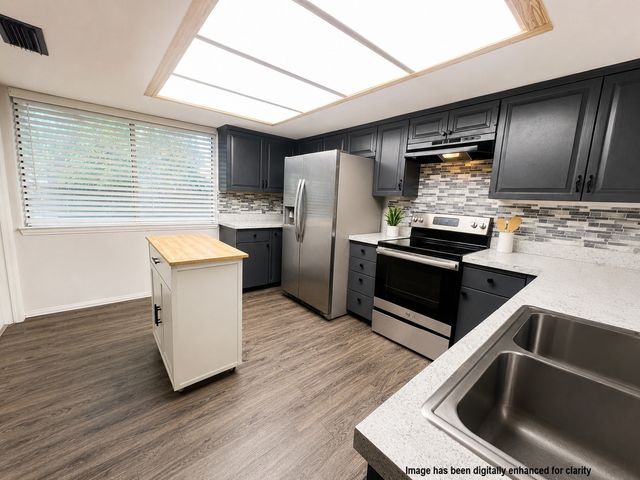 1324 El Camino Real, Euless, TX 76040