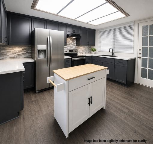 1324 El Camino Real, Euless, TX 76040
