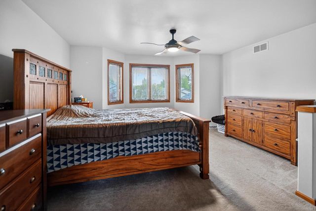 383 Sunnyview Lane, Marshall, WI 53559