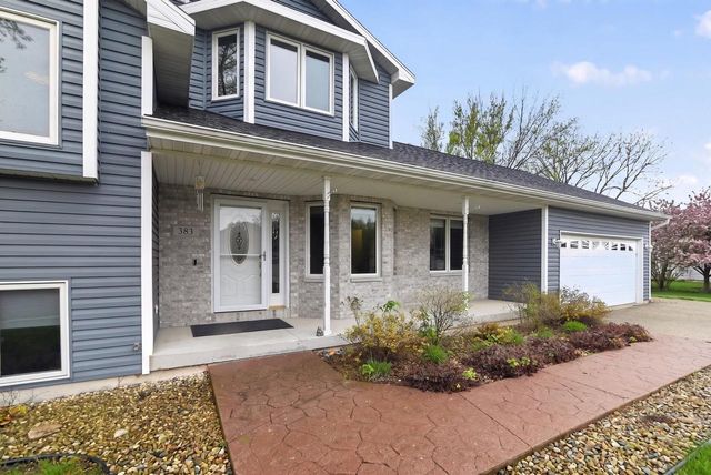 383 Sunnyview Lane, Marshall, WI 53559