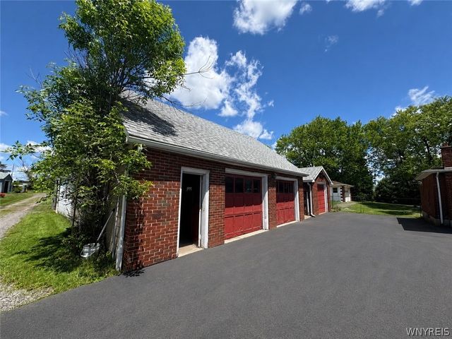 3840 Broadway Street, Cheektowaga, NY 14227