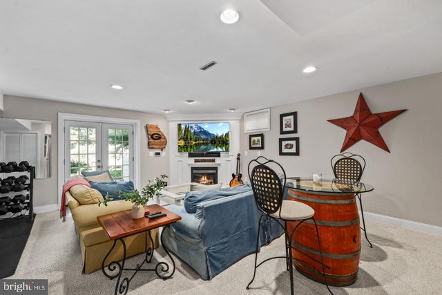 7067 KELLY RD, Warrenton, VA 20187