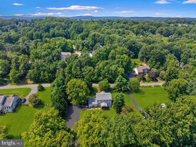 7067 KELLY RD, Warrenton, VA 20187