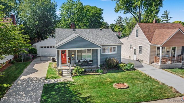 1022 Whitcomb Avenue, Royal Oak, MI 48073
