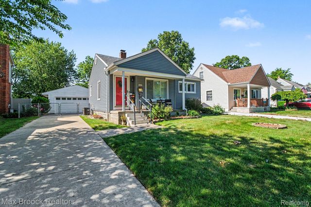 1022 Whitcomb Avenue, Royal Oak, MI 48073