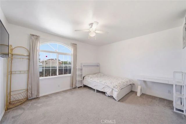 14083 Pawnee Road, Apple Valley, CA 92307
