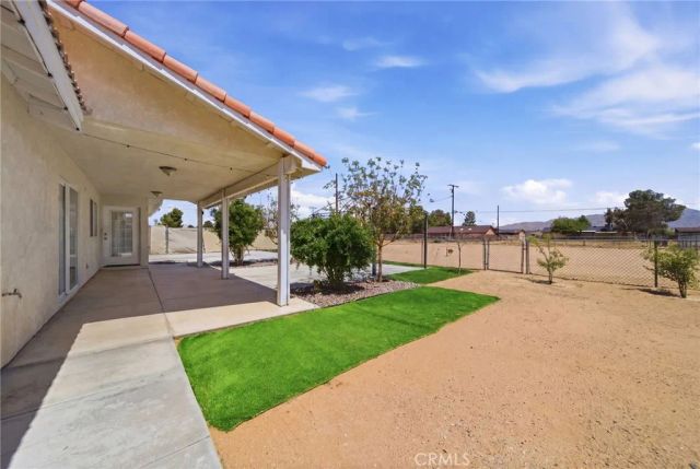 14083 Pawnee Road, Apple Valley, CA 92307
