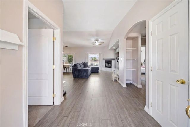14083 Pawnee Road, Apple Valley, CA 92307