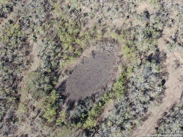 6459 Fm 536, Floresville, TX 78114