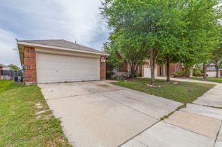 8112 Fleetwing Trail, Fort Worth, TX 76131