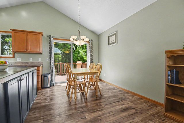 3540 Breezewood Drive SE, Grand Rapids, MI 49512