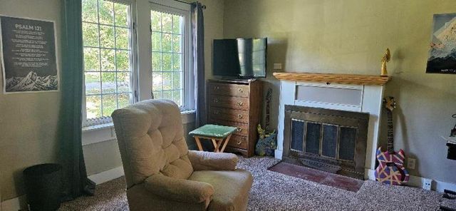611 W Miller Road, Lansing, MI 48911