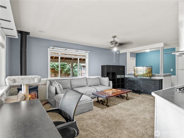 206 Kentucky Avenue, Granite Falls, WA 98252