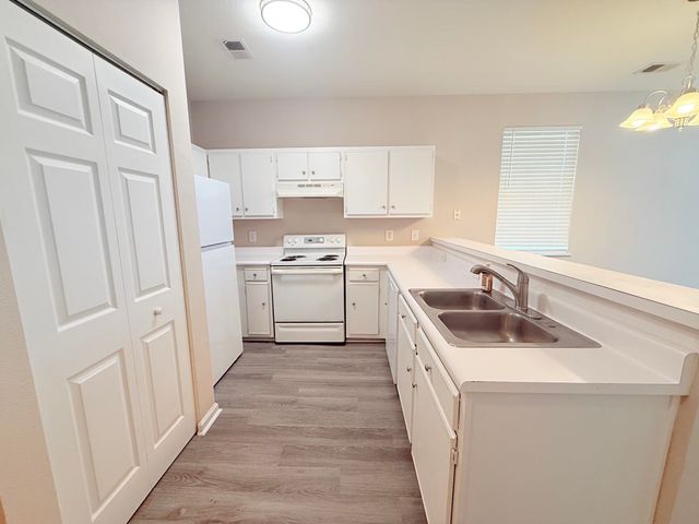 1306 River Oaks Dr Unit 3F, Myrtle Beach, SC 29579