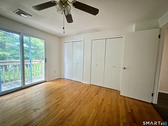 3 Saint Marc Circle Q, South Windsor, CT 06074