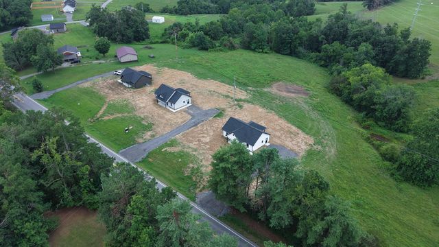 4701 Scottsville Rd, Lafayette, TN 37083