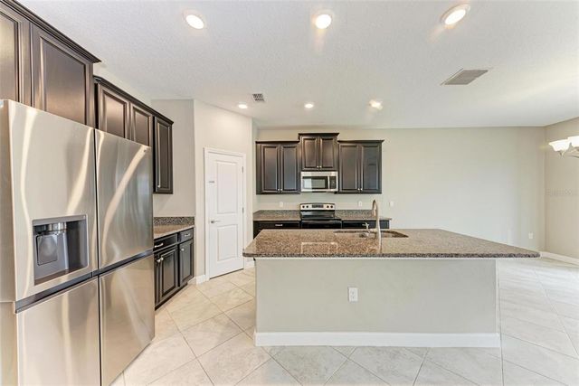 9917 IVORY DRIVE, Ruskin, FL 33573