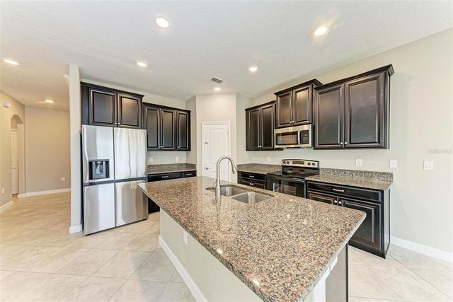 9917 IVORY DRIVE, Ruskin, FL 33573