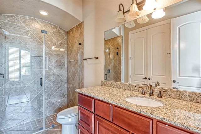 5014 Fairford Drive, Sugar Land, TX 77479