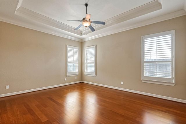 5014 Fairford Drive, Sugar Land, TX 77479