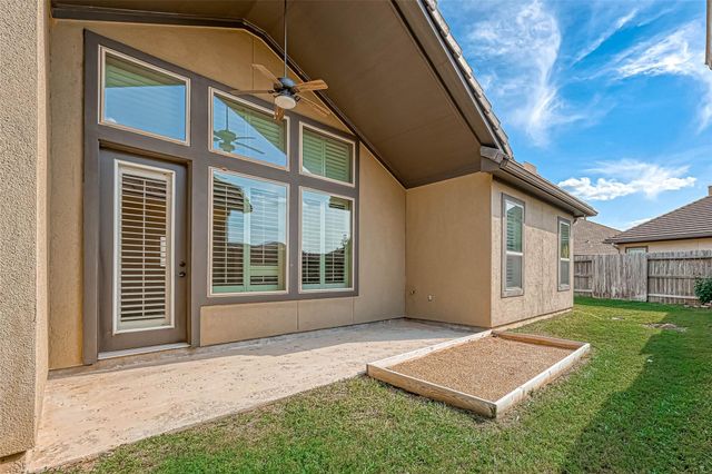 5014 Fairford Drive, Sugar Land, TX 77479