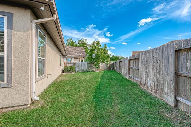 5014 Fairford Drive, Sugar Land, TX 77479