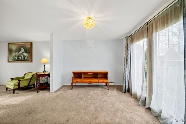 113 Rocky Road, Salina, NY 13090