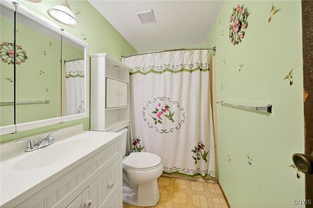 113 Rocky Road, Salina, NY 13090