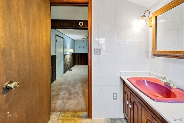 113 Rocky Road, Salina, NY 13090