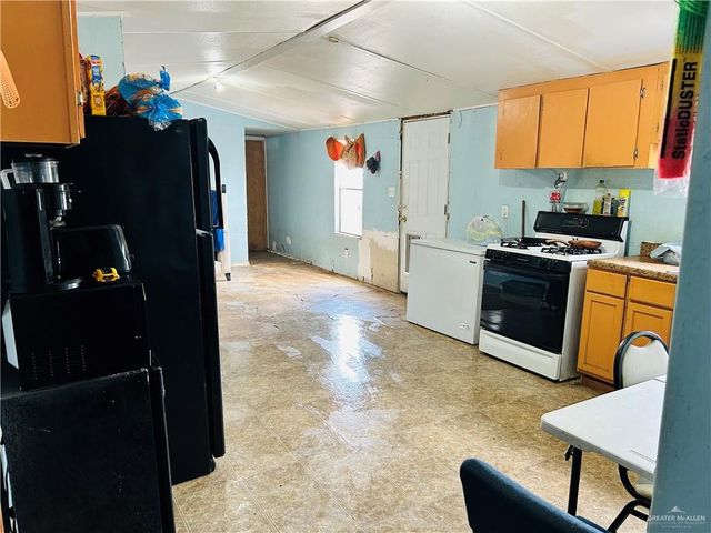 22105 Harry Street, Edcouch, TX 78538