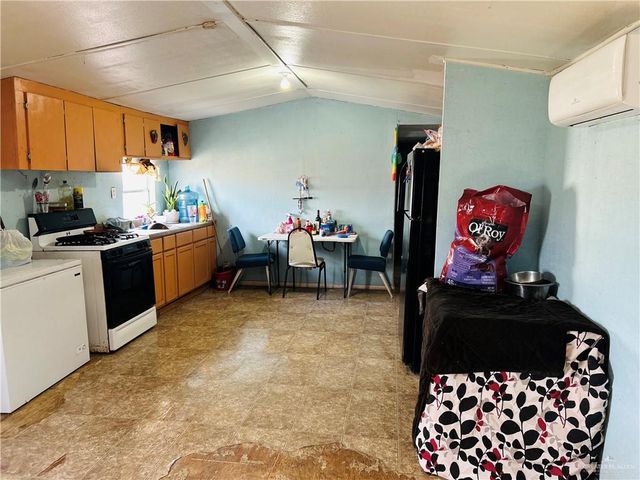 22105 Harry Street, Edcouch, TX 78538