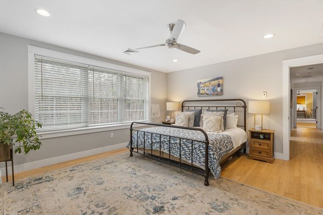 14 Wiggin Way, Stratham, NH 03885