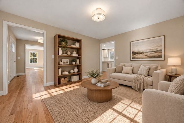 43 Martin, Douglas, MA 01516