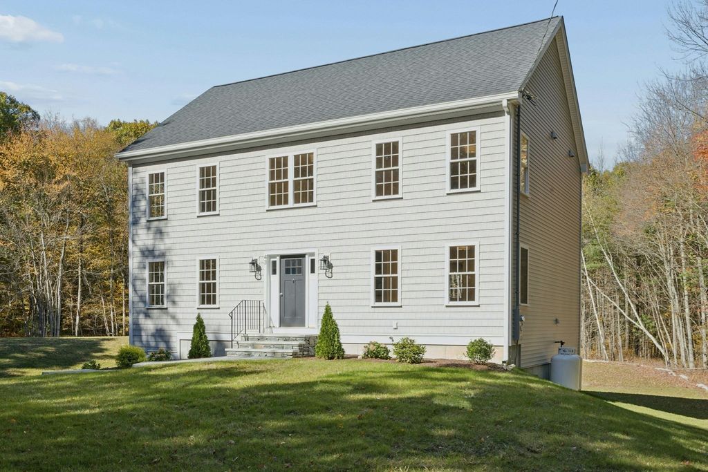 43 Martin, Douglas, MA 01516