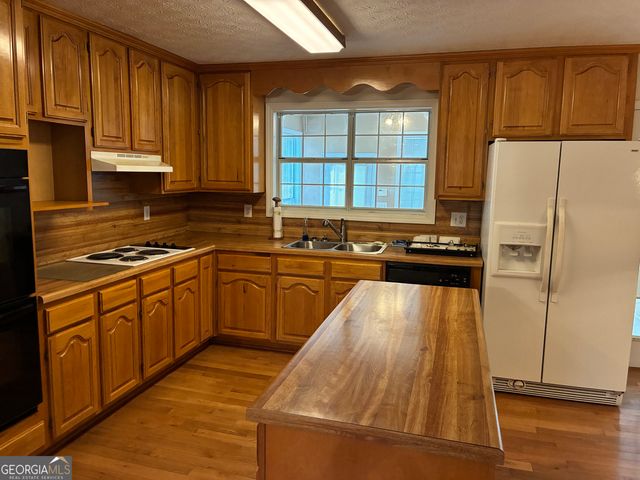 126 Kinsey Drive, Stockbridge, GA 30281