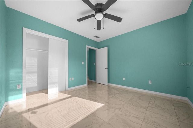 2810 SE LAKE WEIR AVENUE, Ocala, FL 34471