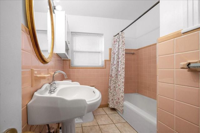 2810 SE LAKE WEIR AVENUE, Ocala, FL 34471