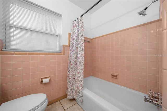 2810 SE LAKE WEIR AVENUE, Ocala, FL 34471