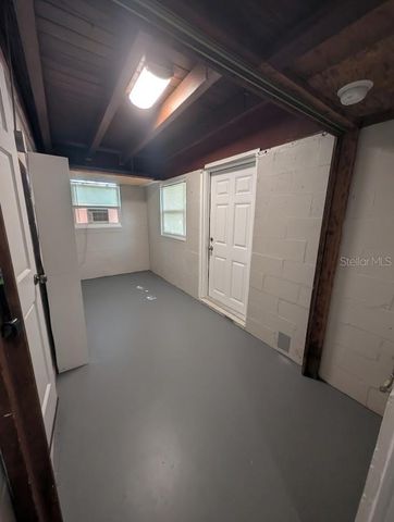 3902 W PAXTON AVENUE, Tampa, FL 33611