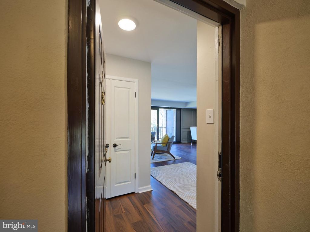 56 HERMITAGE DR, New Hope, PA 18938