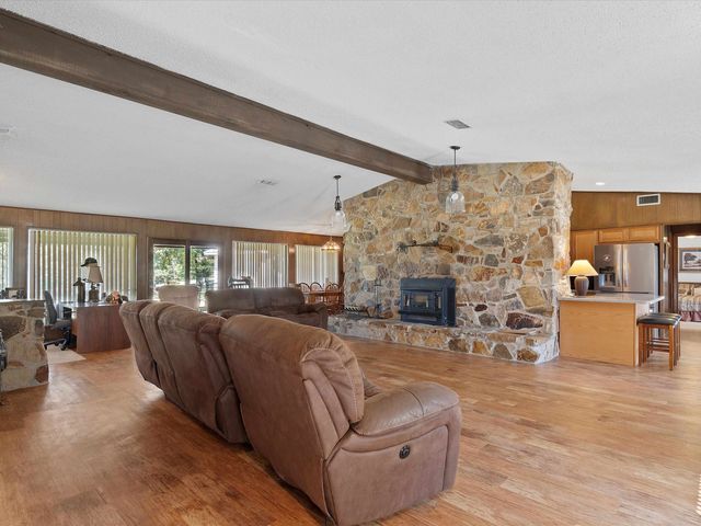 14851 FM 2796, Pittsburg, TX 75686